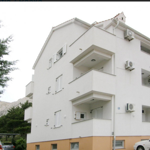 Stay in Ba&scaron;ka, Stay in Ba&scaron;ka, accommodation near the beach with a sea view, Krk, Croatia. Ba&scaron;ka
